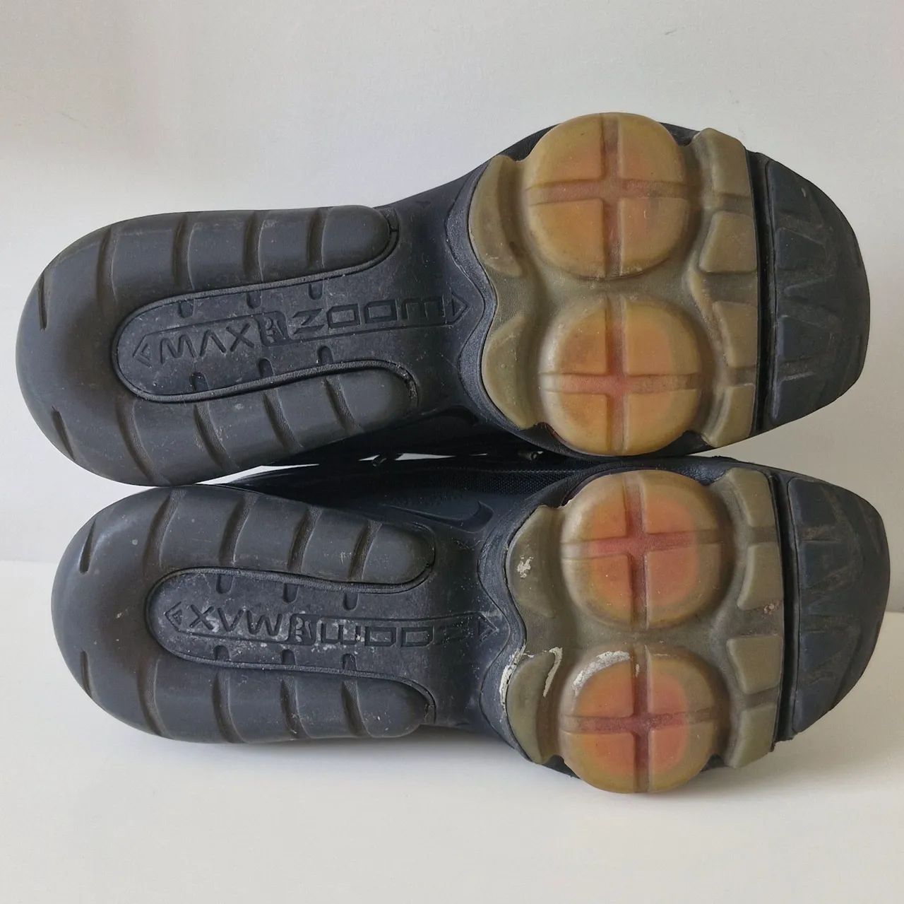Tênis Nike Air ZM950 n° 40 - Foto 6