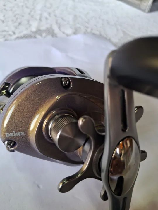 Carretilha Alfas 103 Roxinha - Foto 6