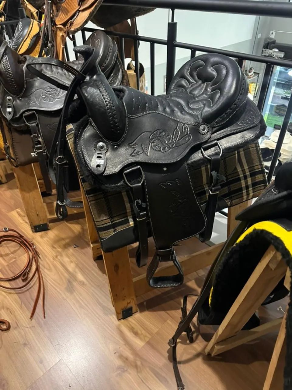 Sela Americana - Couro - Premium - Cavalgada 16 e 17 polegadas - Foto 2