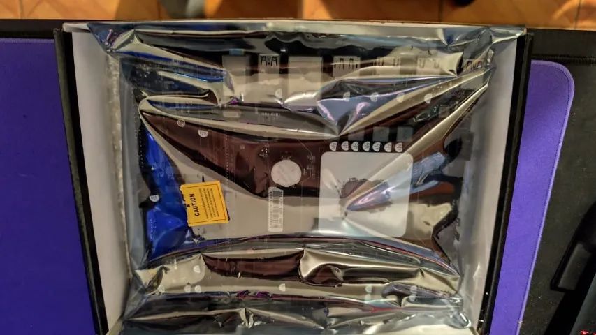 Placa mãe + Processador integrado(i7-11800H) + 2x8 memória ram 3200MHz