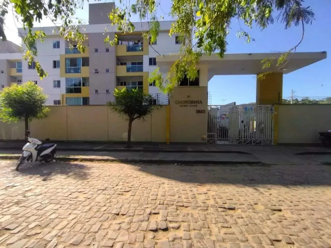 Apartamento Semi-Mobiliado para Locação Califórnia Club Residence