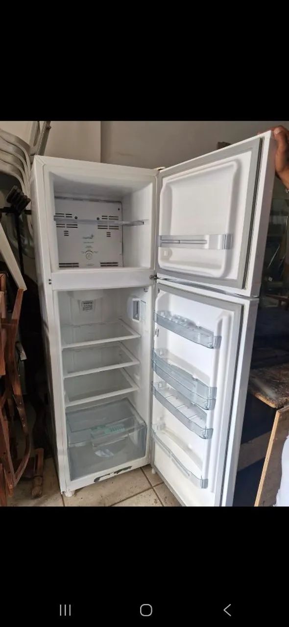 Geladeira forstfree  consul usada, funcionando perfeitamente , nunca precisou de reparo
