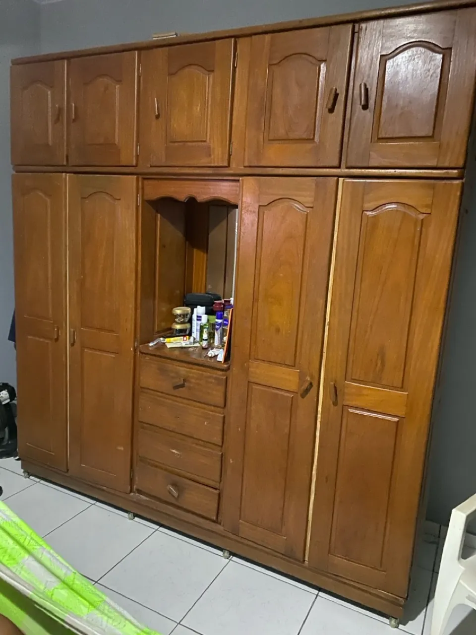 Vendo guarda roupa grande