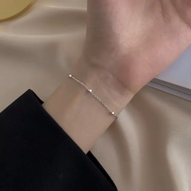 Pulseira Bolinhas Delicada - Foto 3