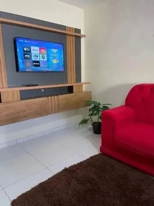 AC 55 CASA DISPONÍVEL NA RIBEIRA
