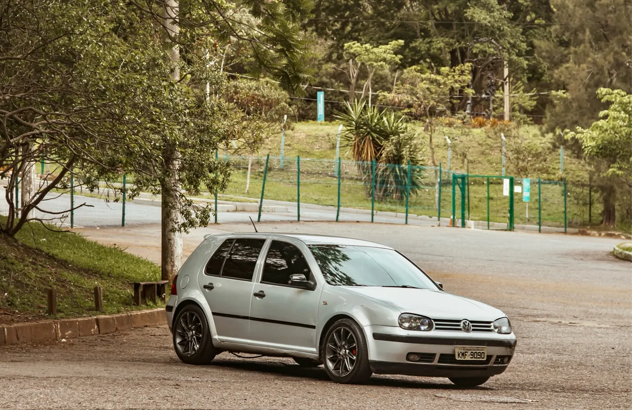 Golf R Brazil 2001 VOLKSWAGEN GOLF 2001 Usados e Novos