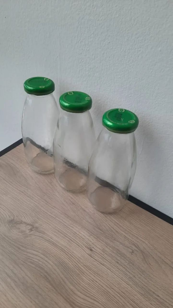 Garrafas de vidro decorativas - Foto 3