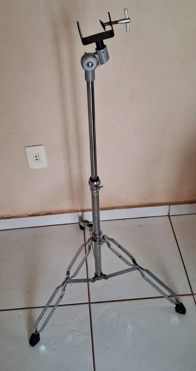 Estante tripé para bongô cromada reforçada Só 320