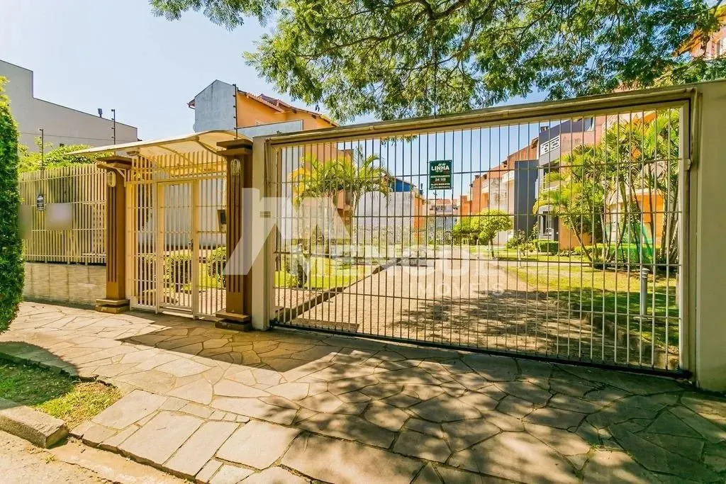 Terreno á venda no bairro Jardim Itú com área total de 189m² por R$ 191.500,00.