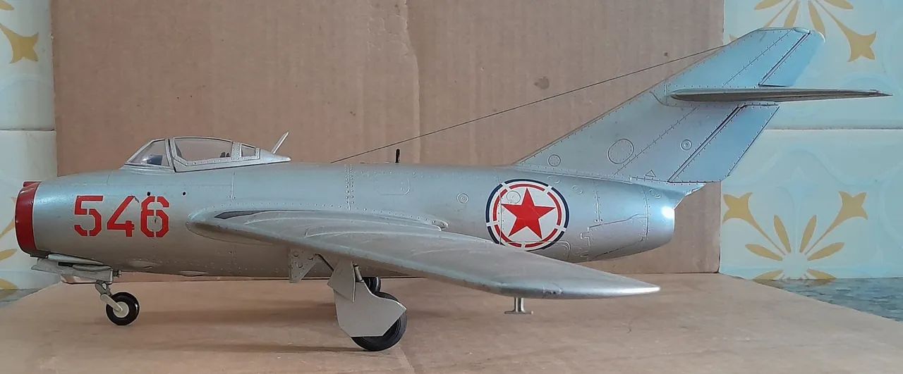 MIG-15 1/32 Montado - Foto 2