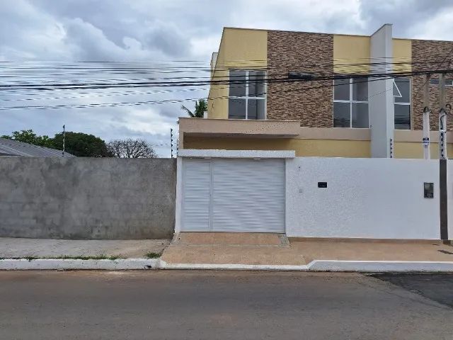 Casa recém construída na Serraria