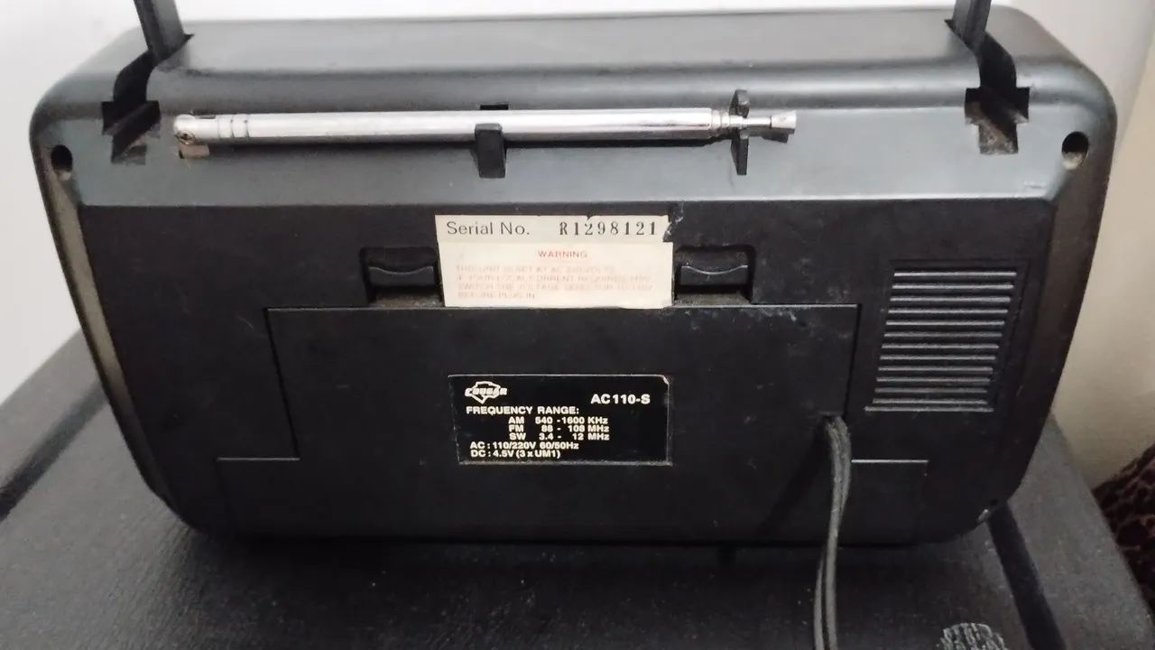 Rádio Cougar FM: AM: SW - Foto 2