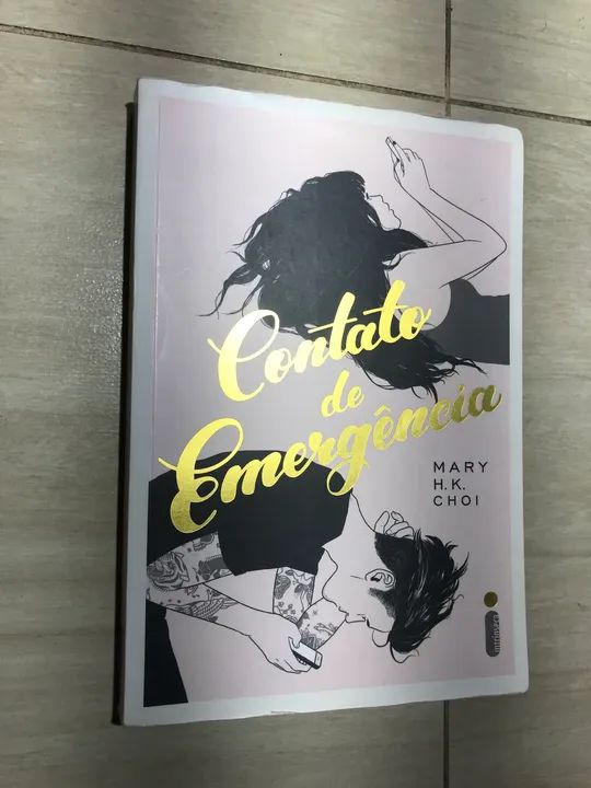 Livro Contato De Emergência - Mary H. K. Choi 