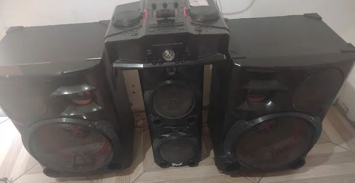 VENDO SOM  XBOOM 4100 RMS