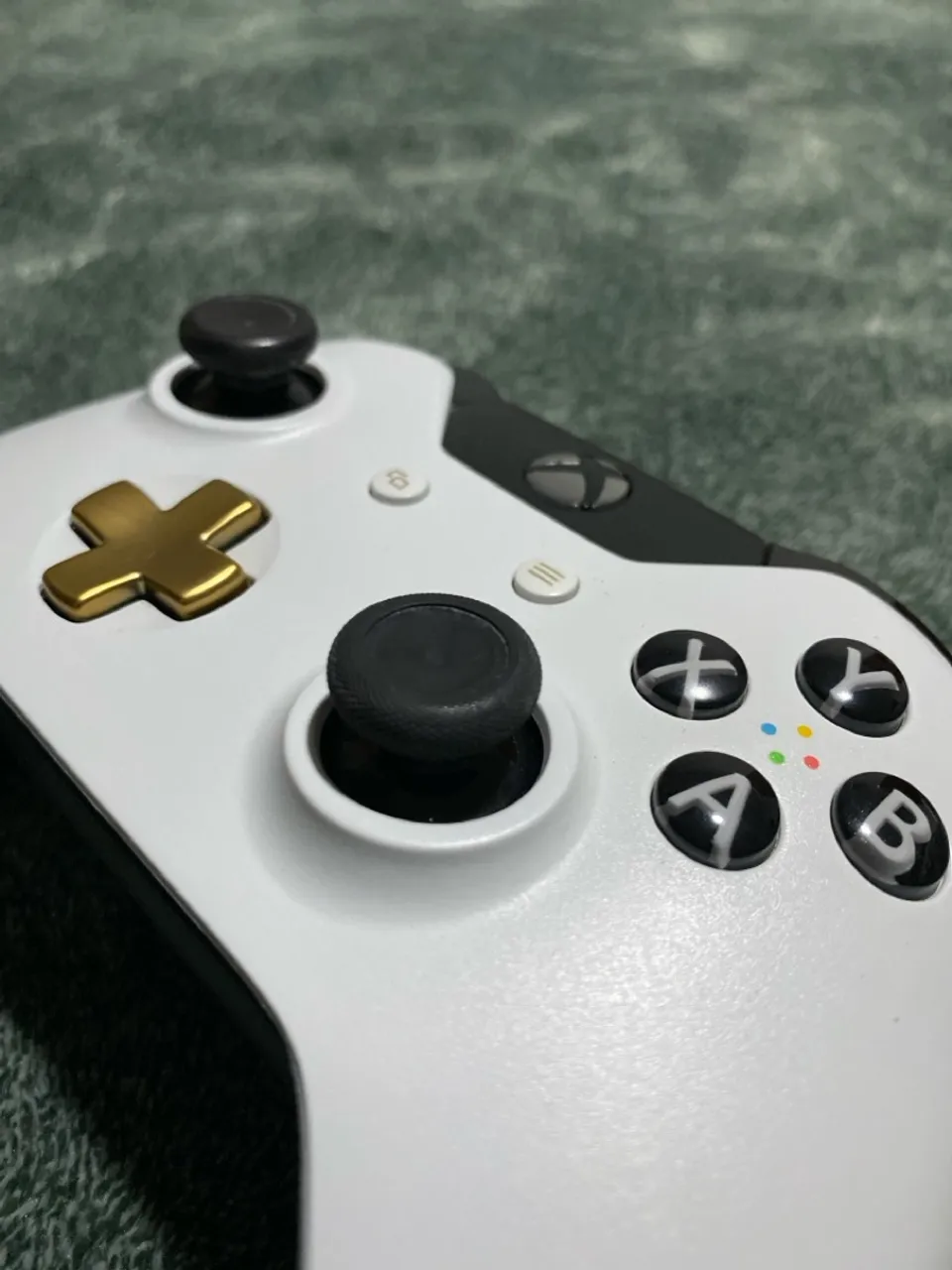 Controle Xbox One Lunar White - Edição Limitada