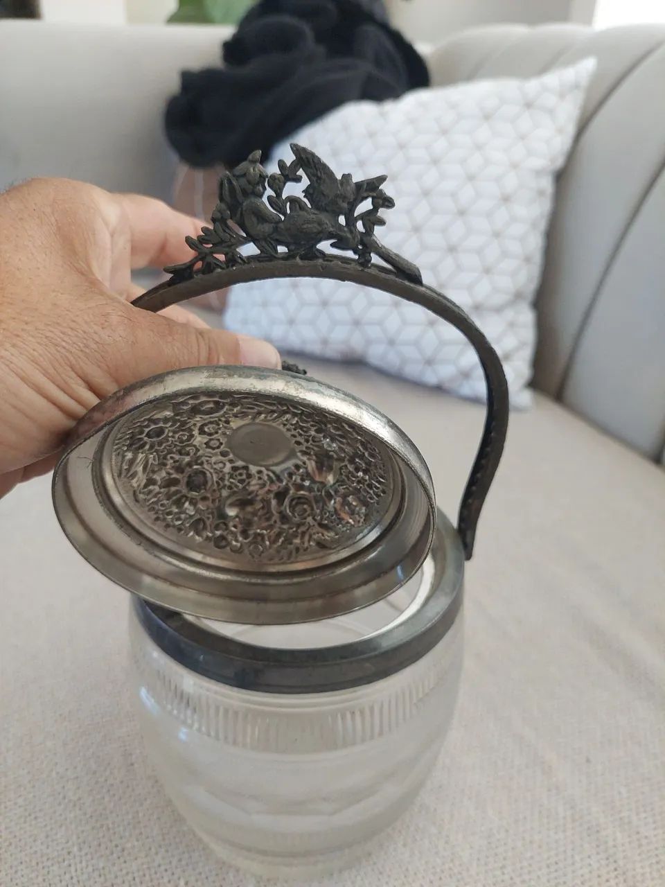 Bomboniere antigo com tampa de estanho - Foto 3