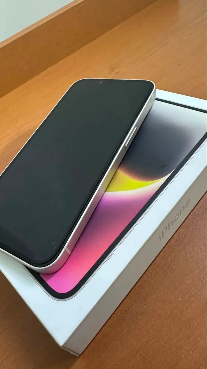 iPhone 14 branco - Saúde da bateria 97% - Foto 3