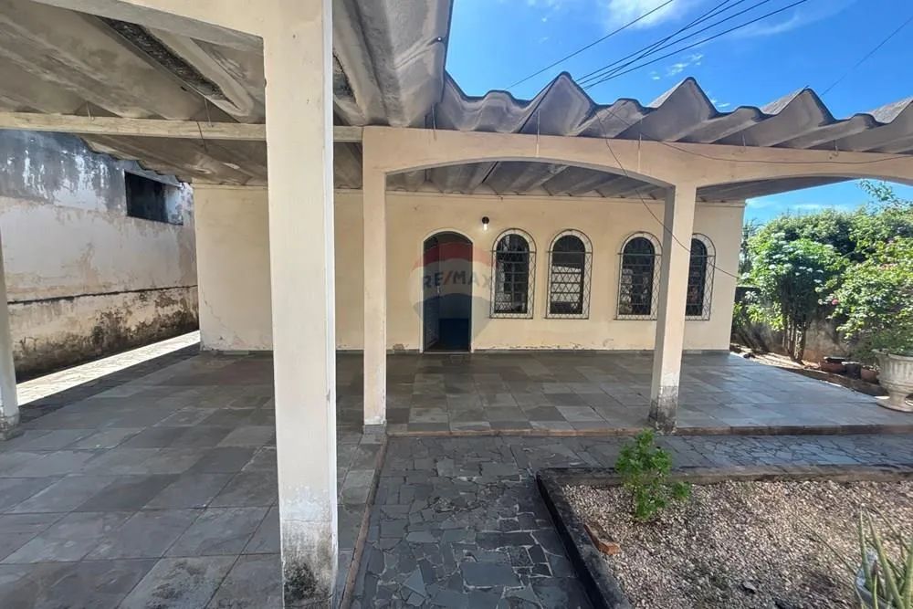 "Casa dos Sonhos em Jardim Amazônia I - Ótimo Preço!"