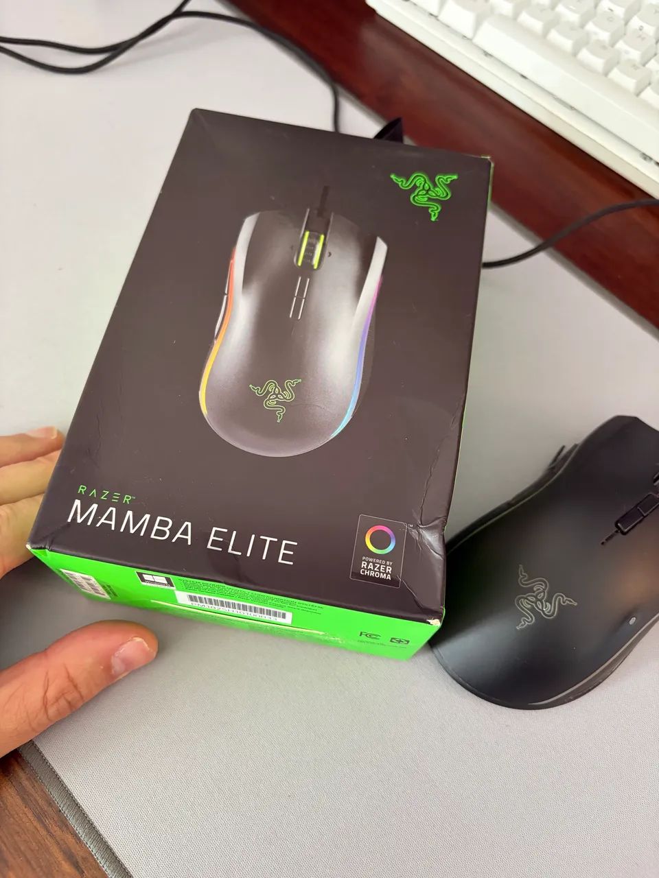 Mouse Razer Mamba elite na caixa usado - Foto 3