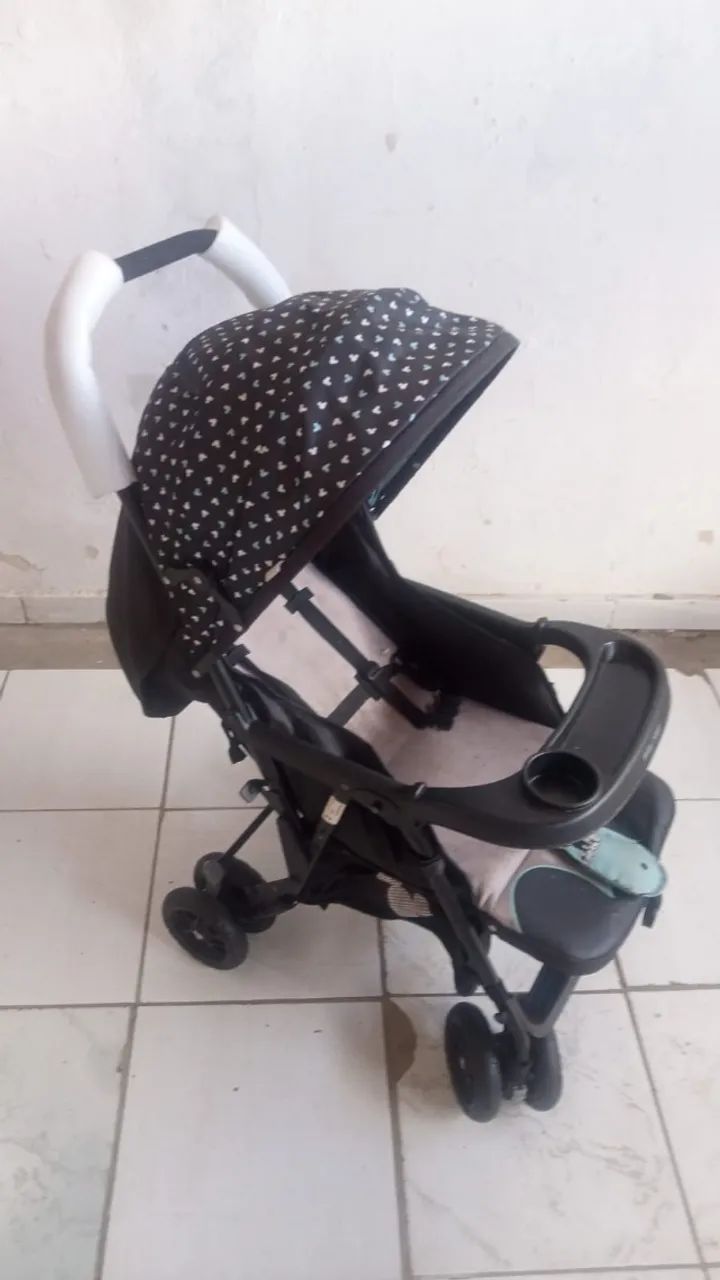 carrinho de bebê