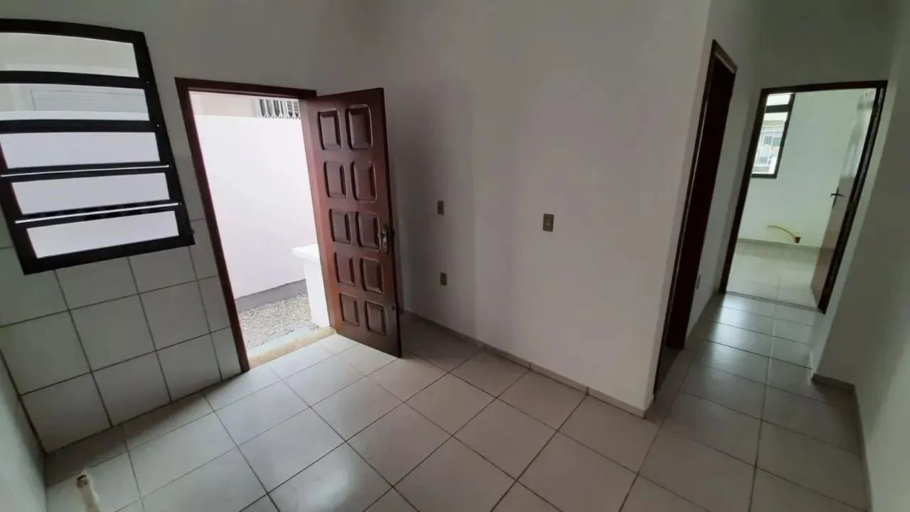 Apartamento 02 dormitórios - Centro Biguaçu - Foto 3