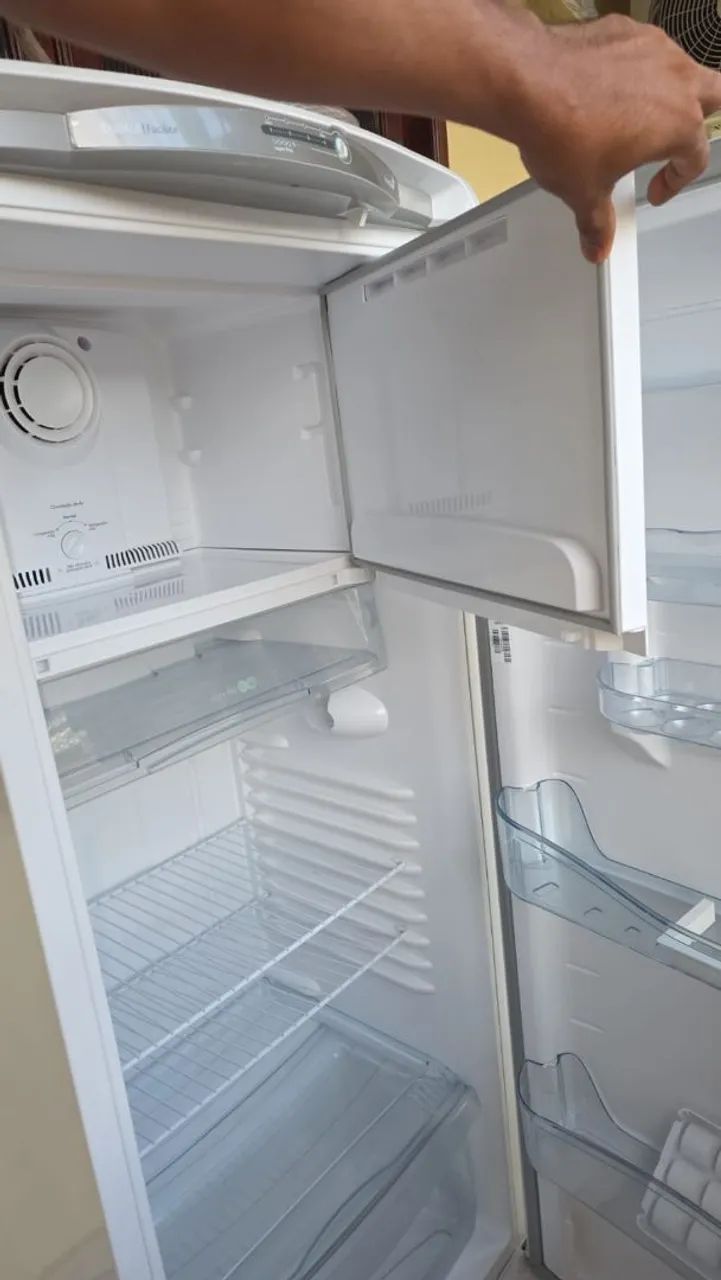 Geladeira Consul nova - Foto 4