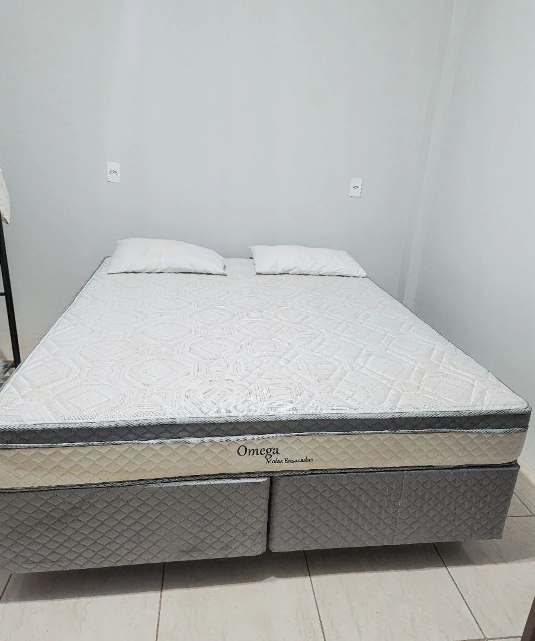 Cama Box Queen Size com Pillow Top e Molas Ensacadas - Foto 3