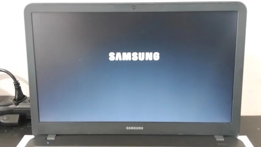 Samsung Essentials - NP350XBE - Foto 2