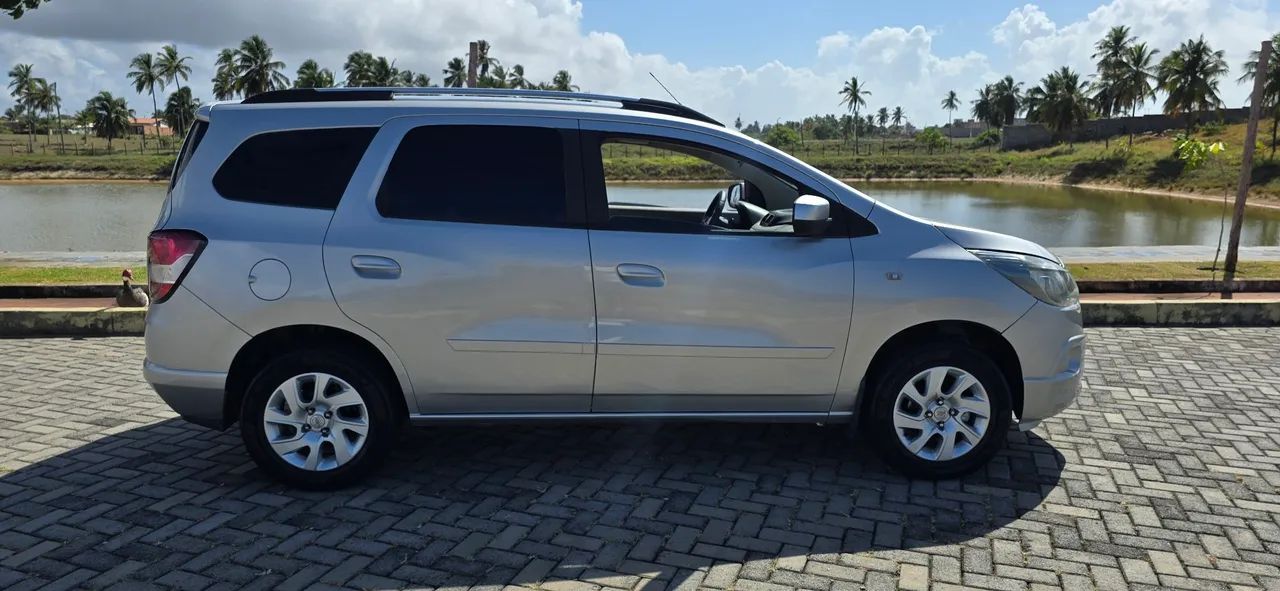 Chevrolet Spin 1.8 8V ECONO.FLEX 5P AUT. 2014