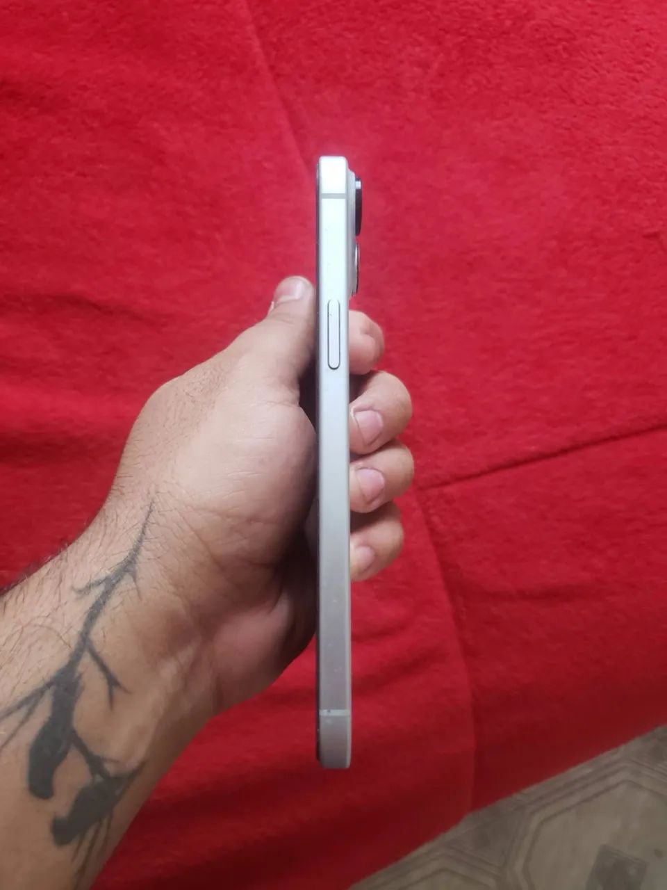 Troco iPhone 15 plus por Android  - Foto 3
