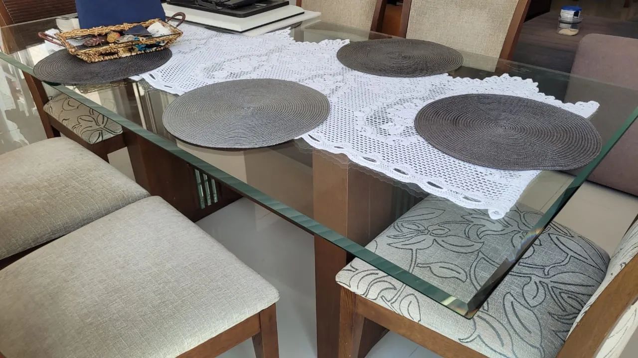 Belíssima Mesa de Jantar