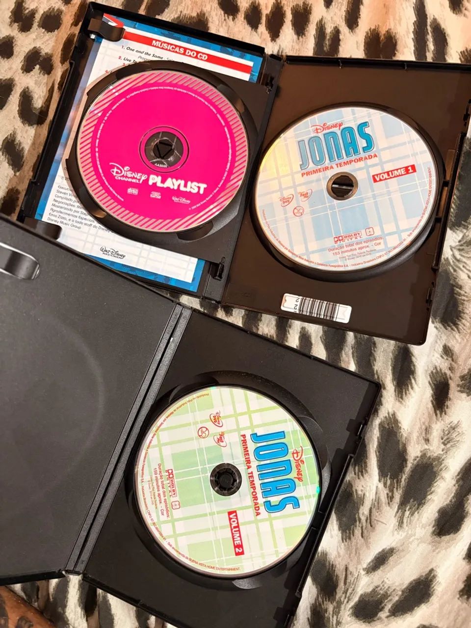 dvd jonas brothers serie - Foto 3