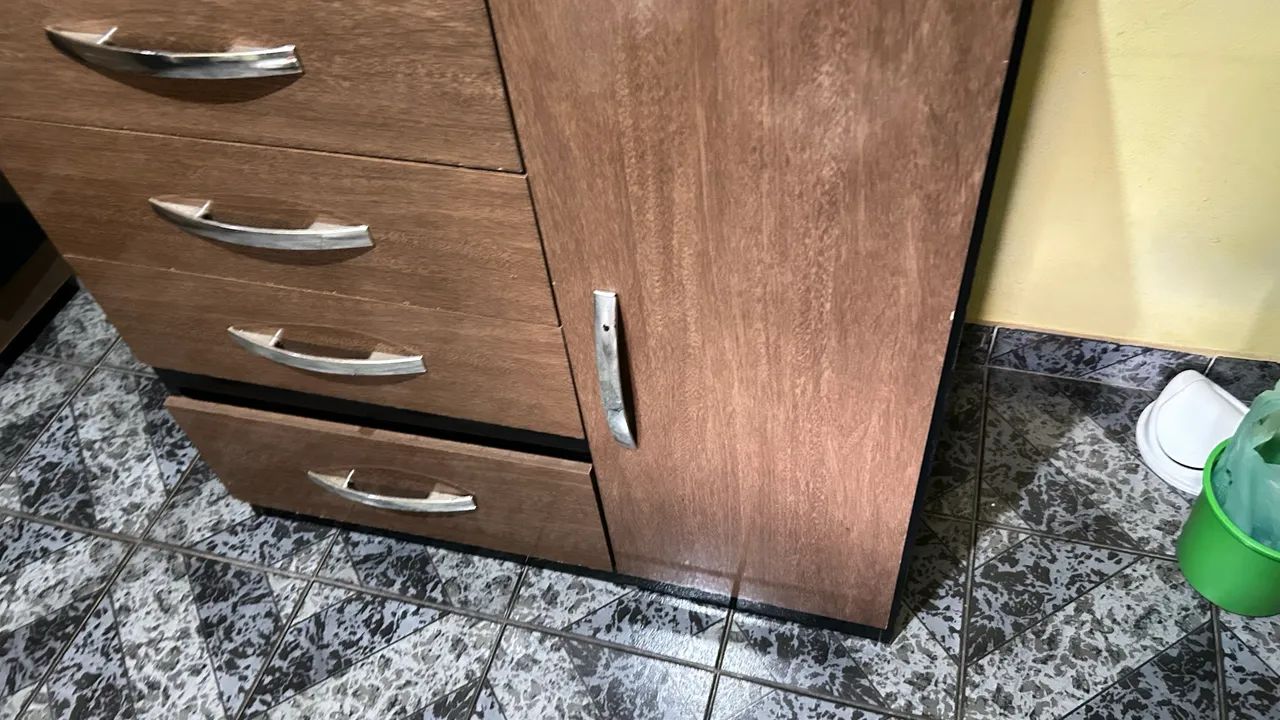 Cômoda perfeito estado 