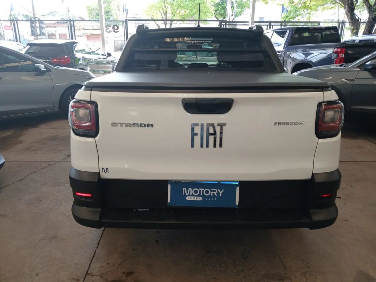 Fiat Strada Freedom 1.3 Flex 8V CD 2023 - Foto 5