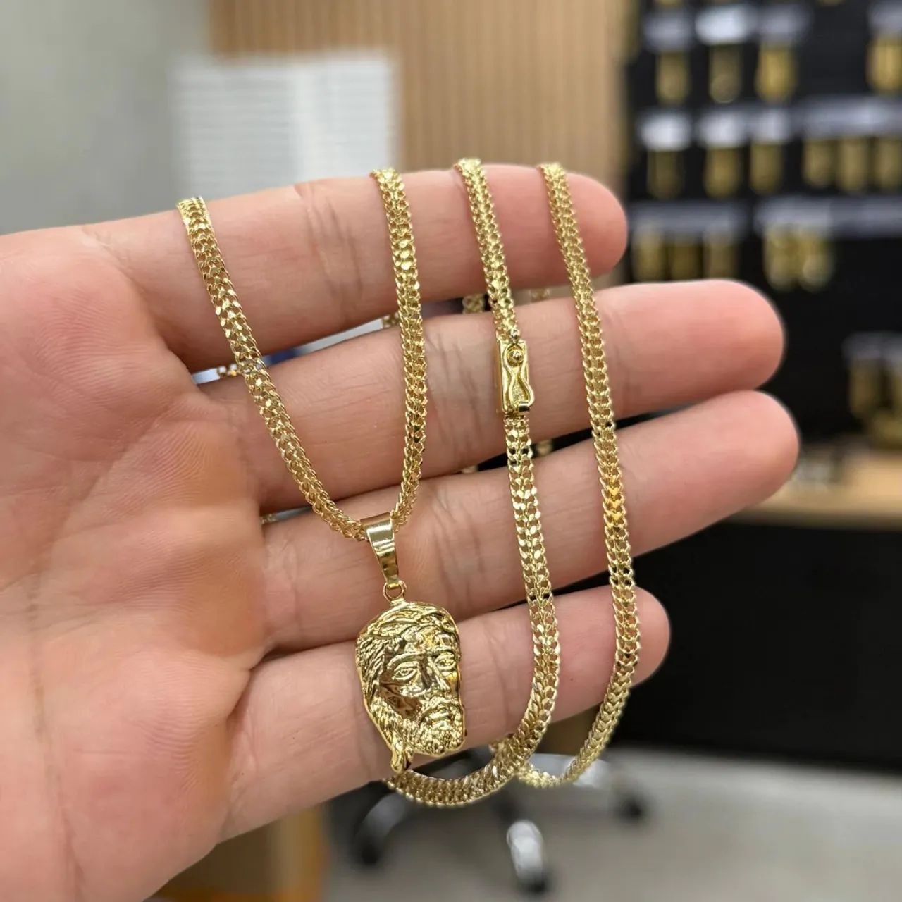 Corrente Masculina pulseira é pingente banhada a ouro  - Foto 3