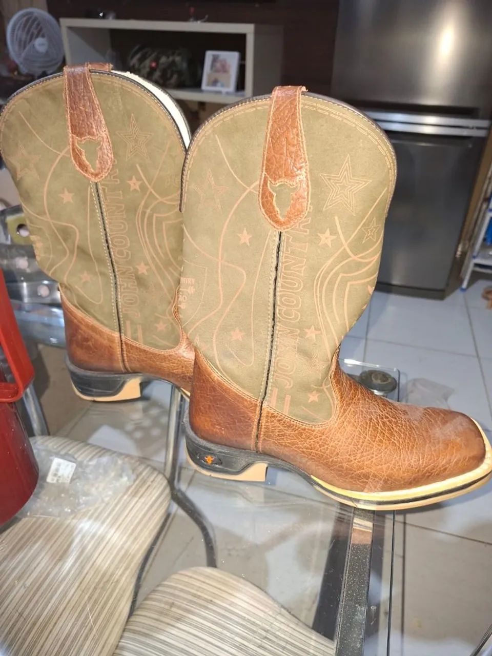 Bota John countaw