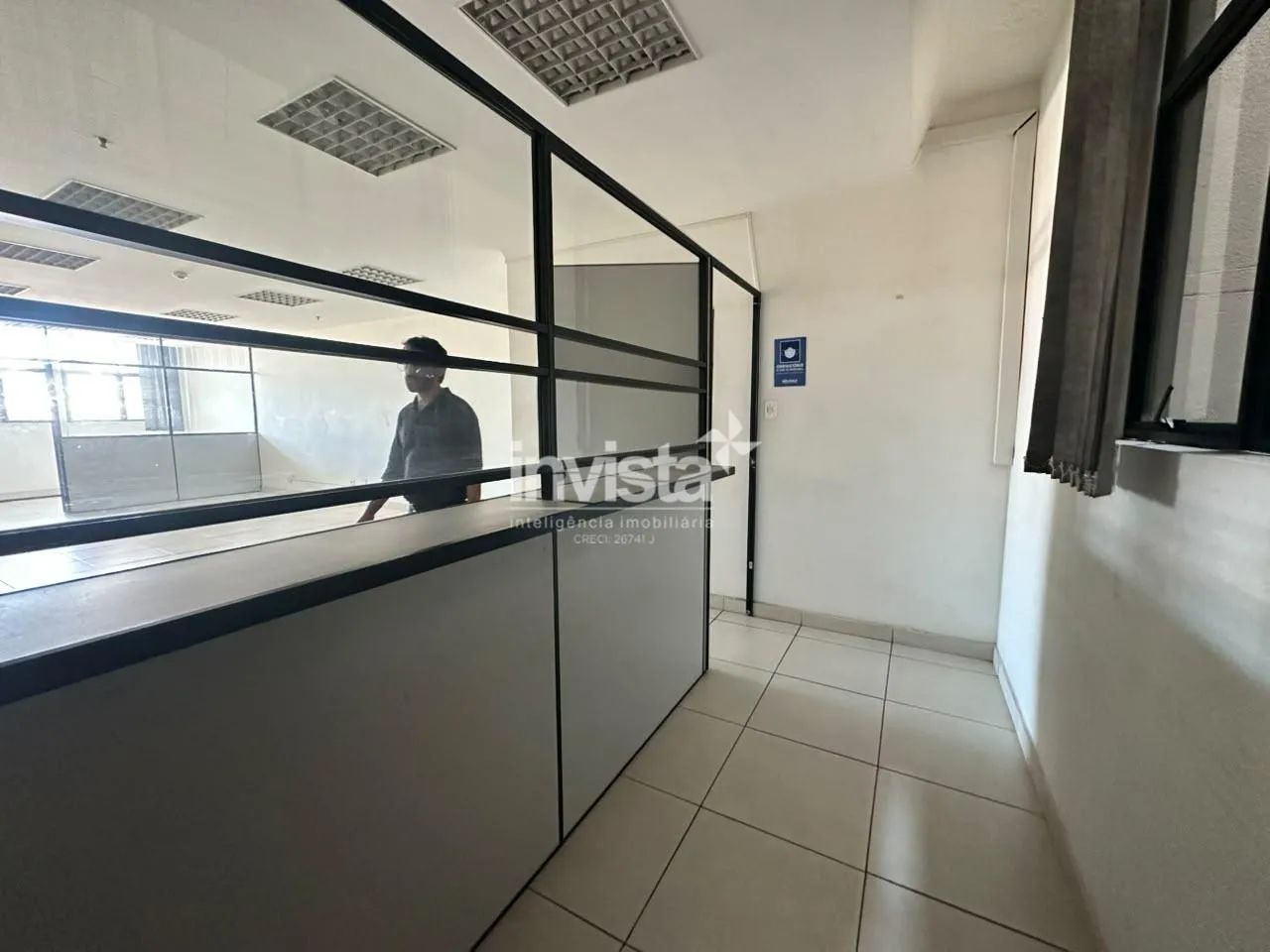 Sala Comercial para Aluguel no Centro de Santos com 65 m²