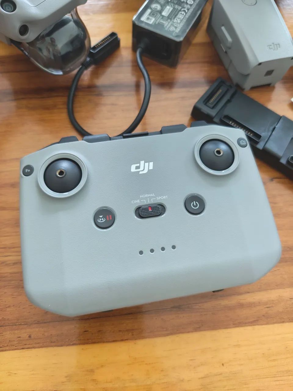 Drone Dji Air 2s Combo Fly more (completo) Impecável - Foto 2