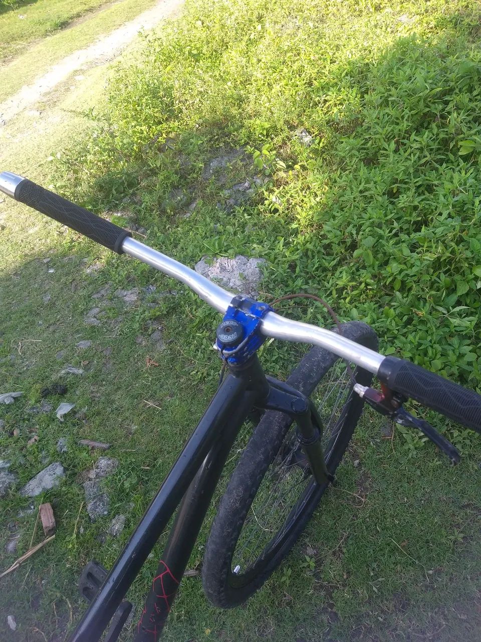 Vende-se bicicleta aro 29 motadinha - Foto 4