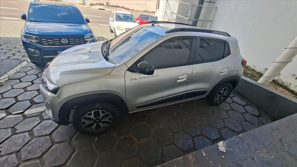 Renault Kwid OUTSIDER 1.0 FLEX 12V 5P MEC. 2024