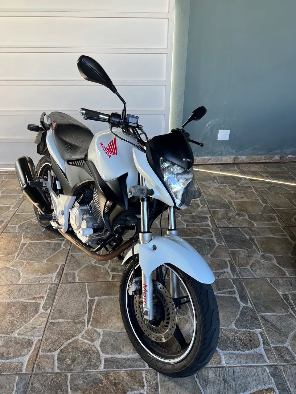CB 300R 2012