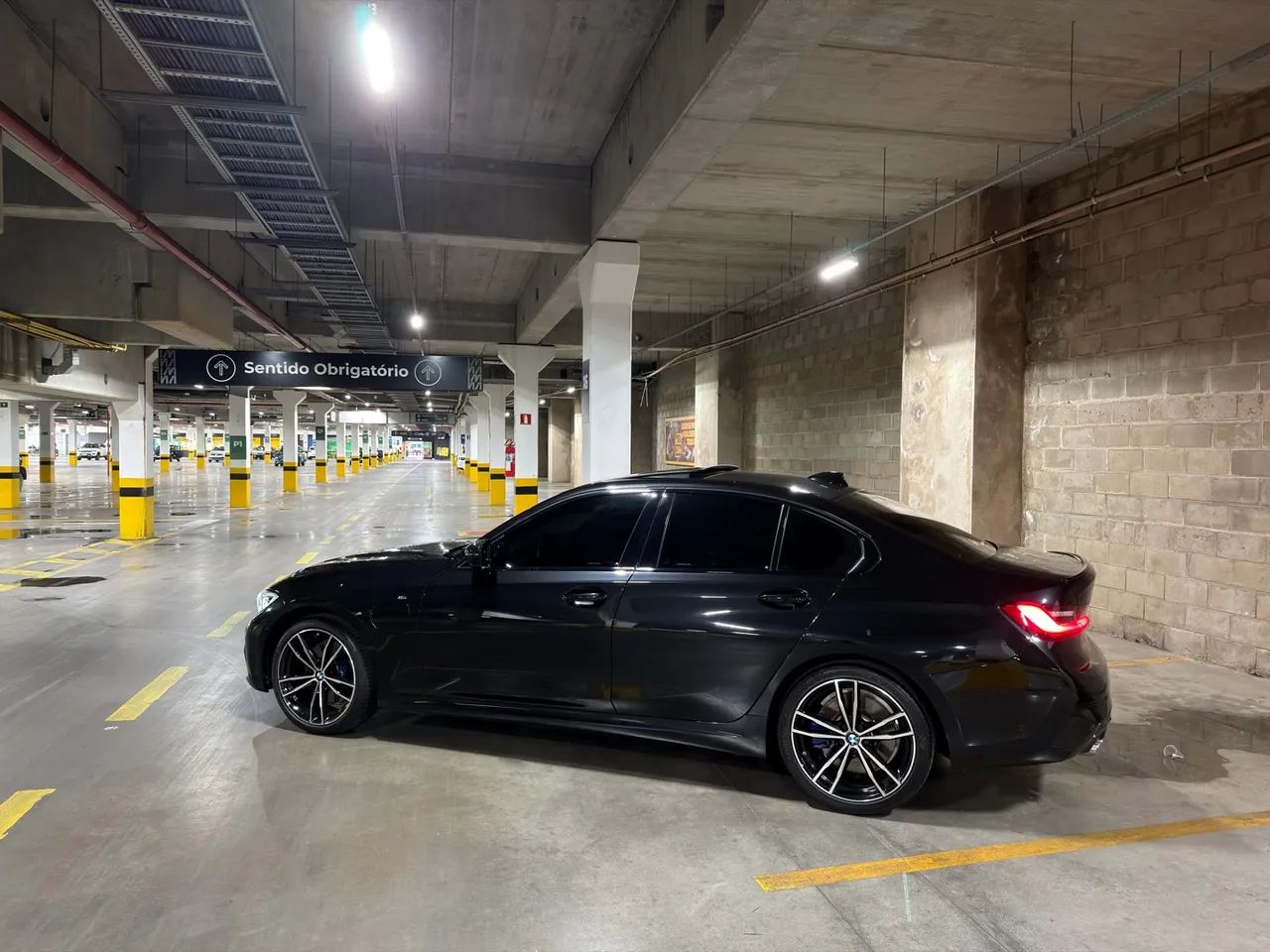 BMW 330E 330e M Sport 2.0 Turbo Aut. (Híbrido) 2021