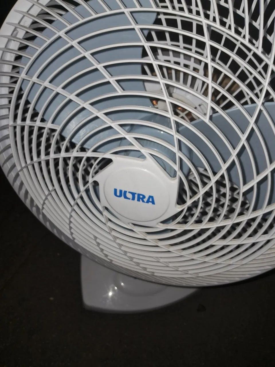 Ventilador em  bom  estado 