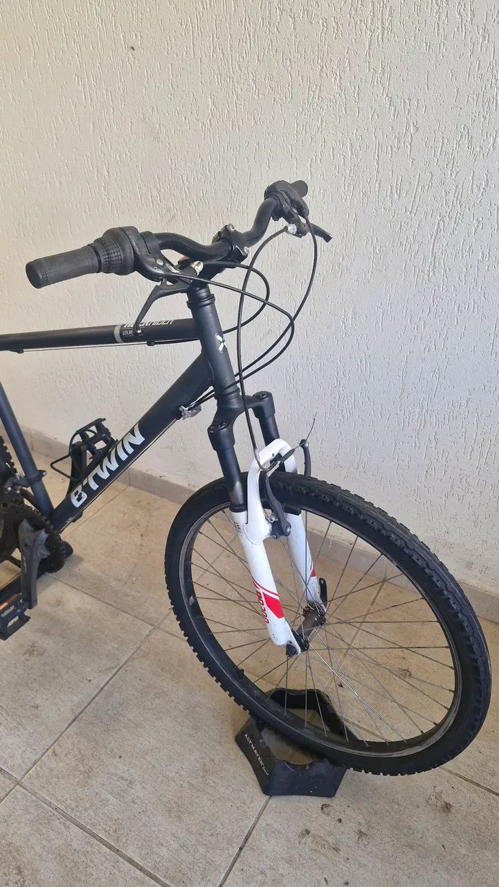 Bicicleta MTB aro 26 - Foto 2