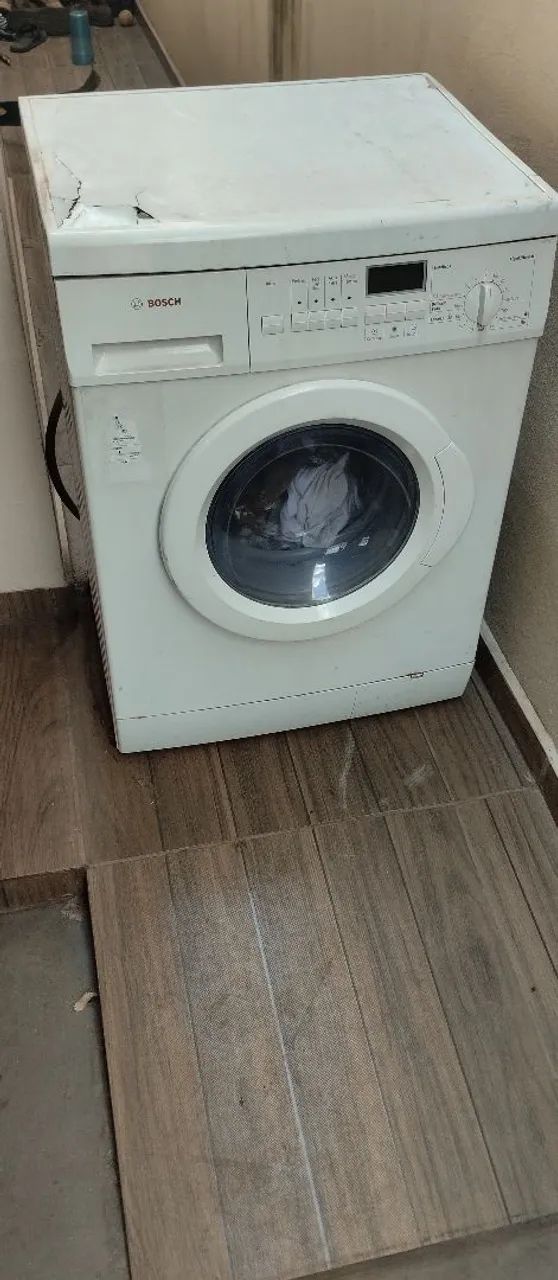 Máquina de lavar BOSH usada - Funcionando mas precisa arrumar o sensor. - Foto 3