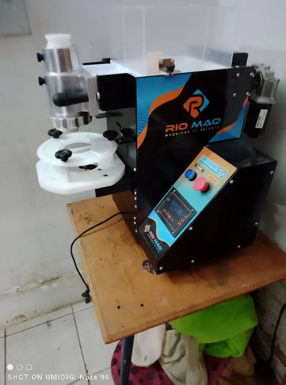 Máquina de salgados  - Foto 3
