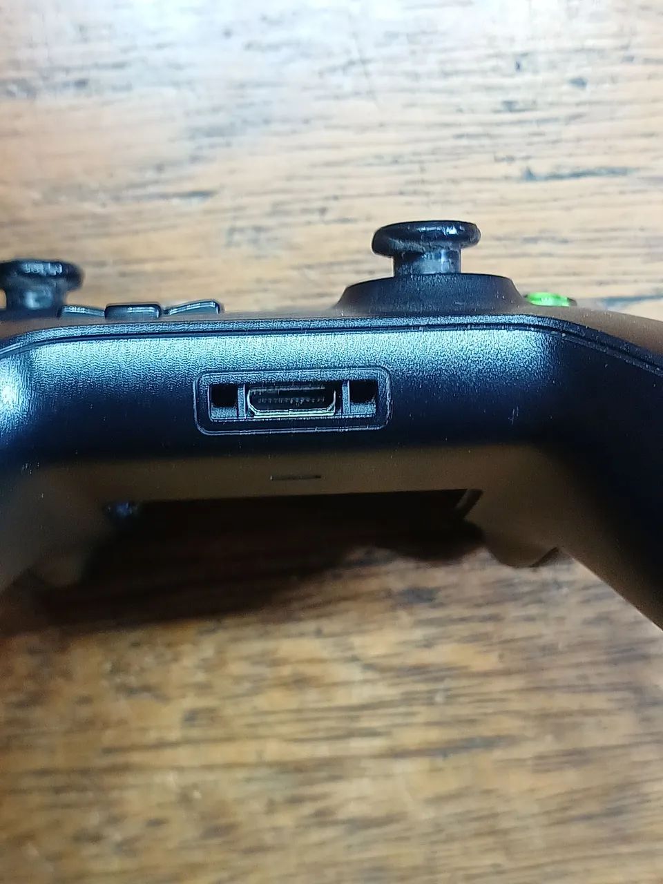 Controle Original Xbox One Fat com defeito  - Foto 4