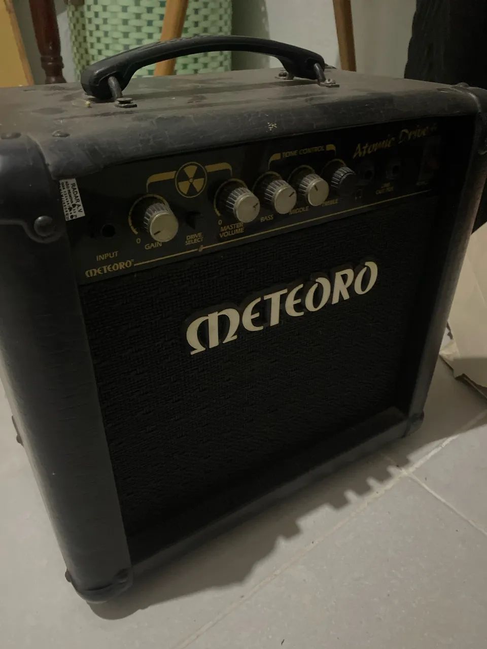 Caixa de guitarra meteoro 