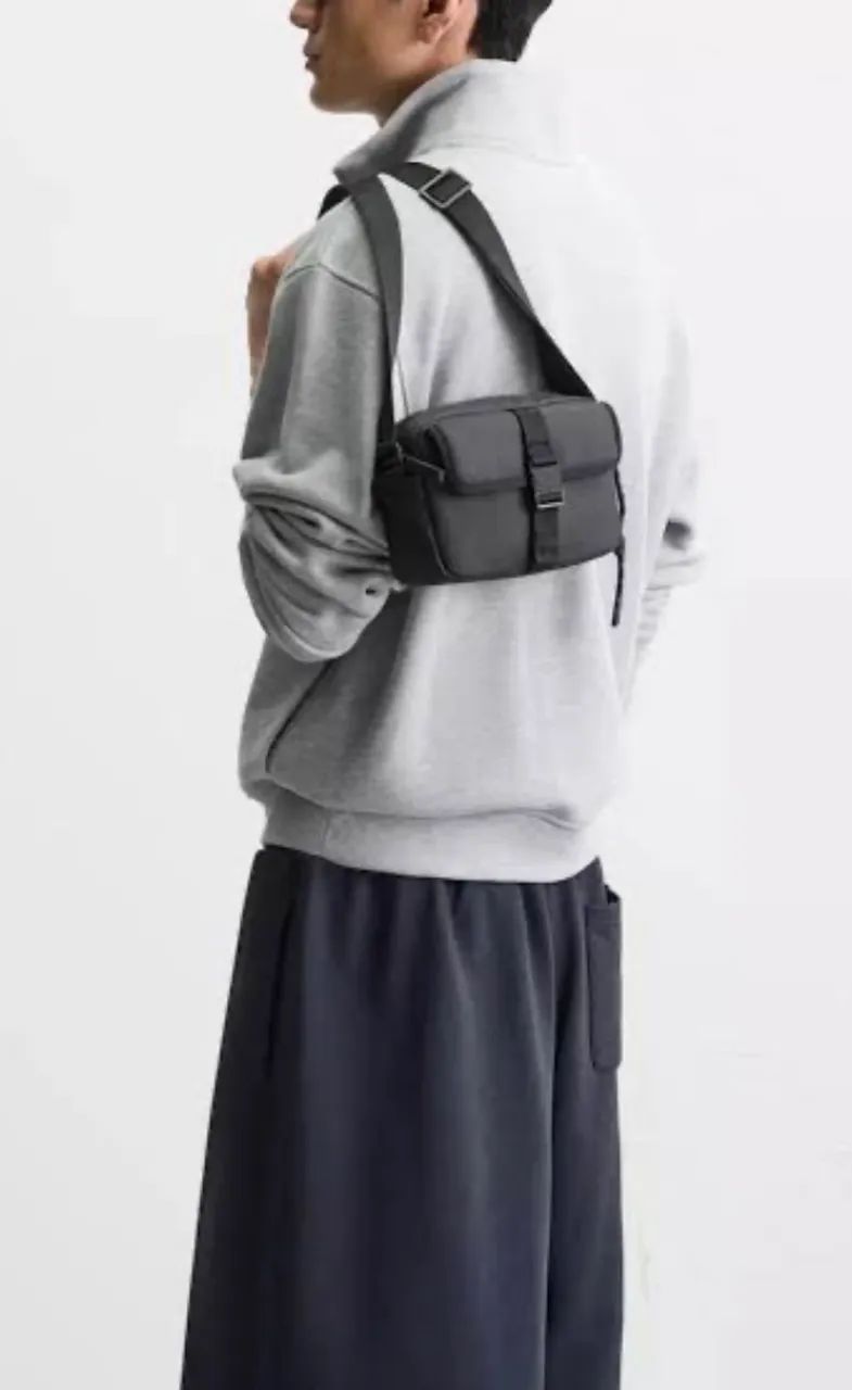 Bolsa Transversal Zara Preta