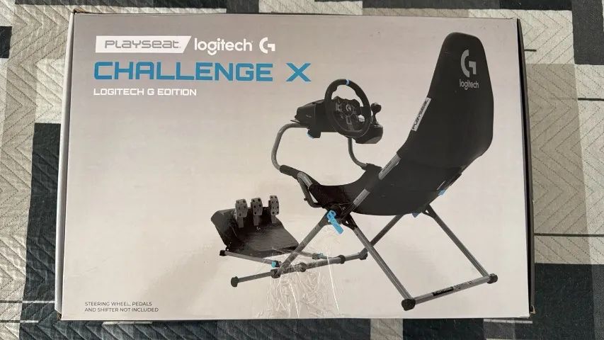 Cockpit Logitech Playseat Challenge X